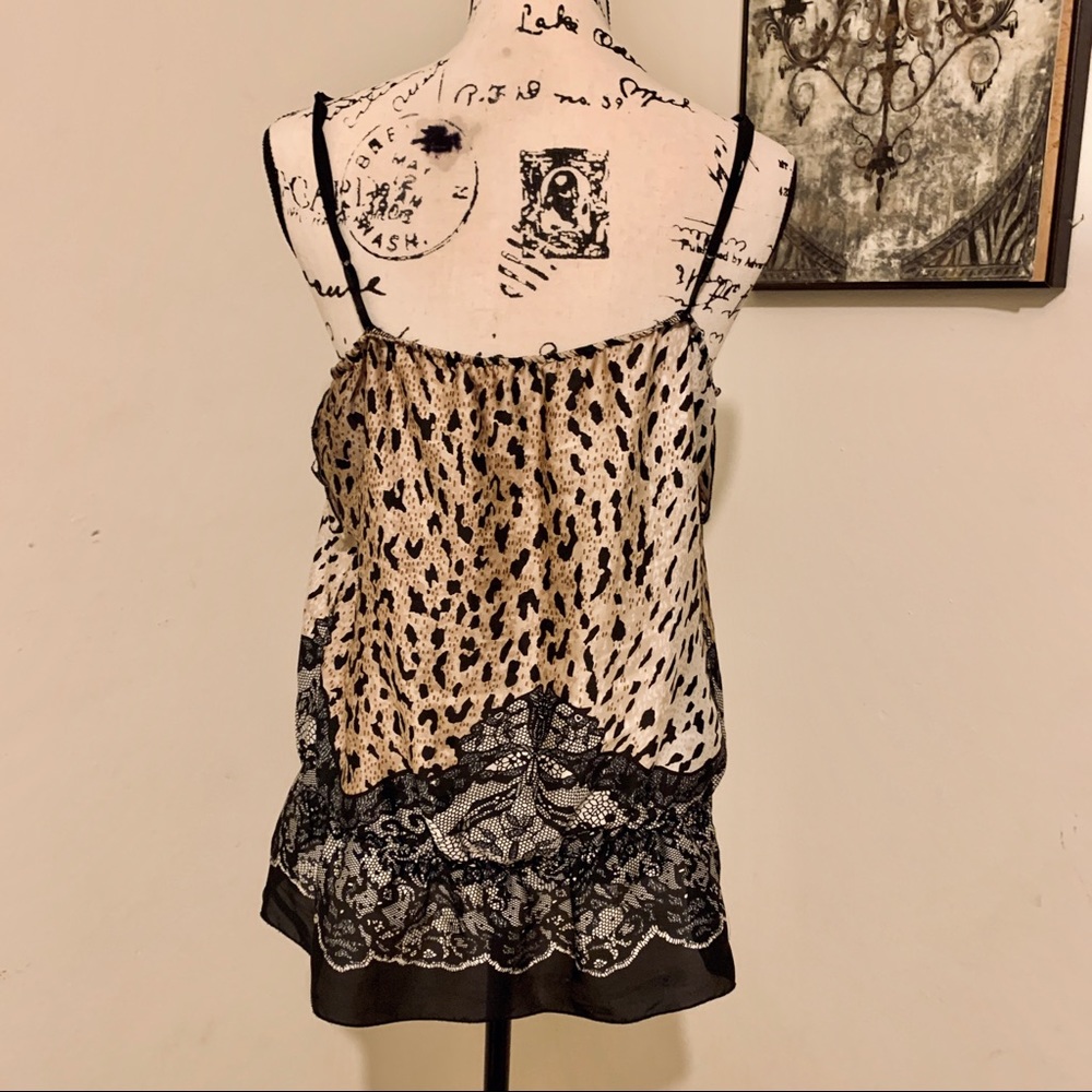 Leopard Print Tank with Ruffle and Lace Pattern - Picture 3 of 3